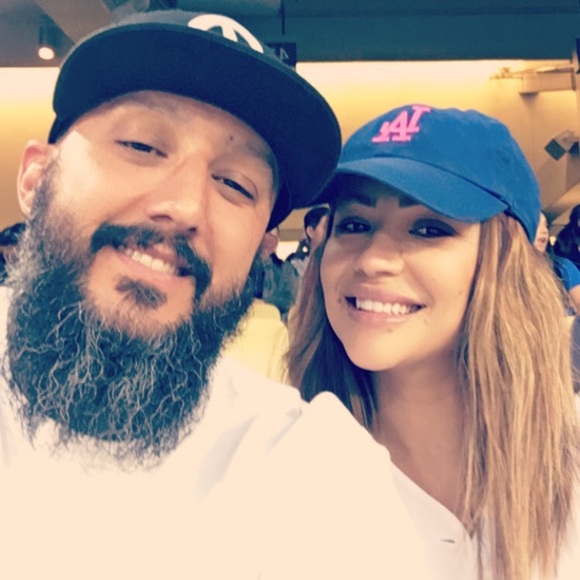 Meet your seller/buyer! - Picture 5 of 6